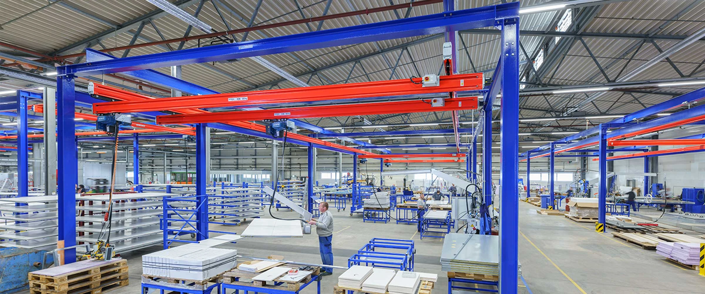 Demag KBK workstation crane installation